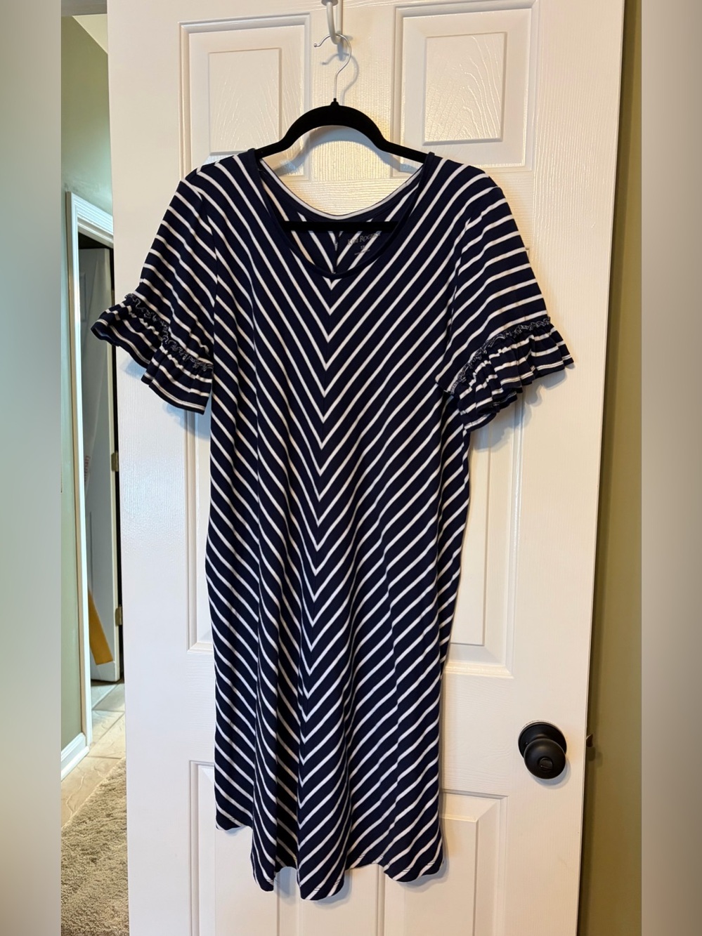 Kim Rogers Navy and White Striped V-Neck Ruffle Sleeve Midi Dress, Size 1X 💙🤍